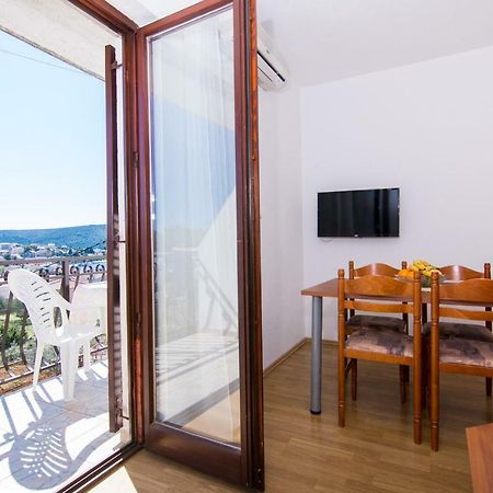 Apartments Jozic Seget Vranjica Kültér fotó