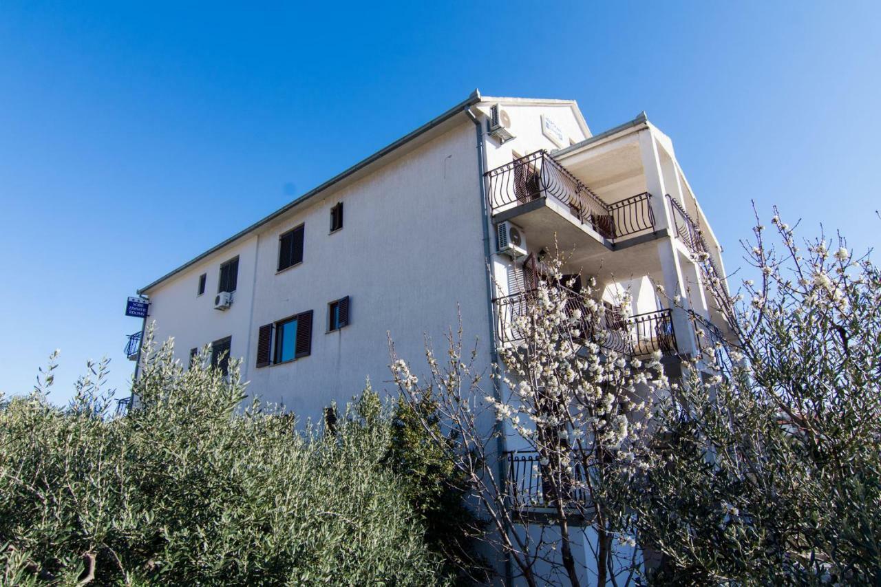 Apartments Jozic Seget Vranjica Kültér fotó