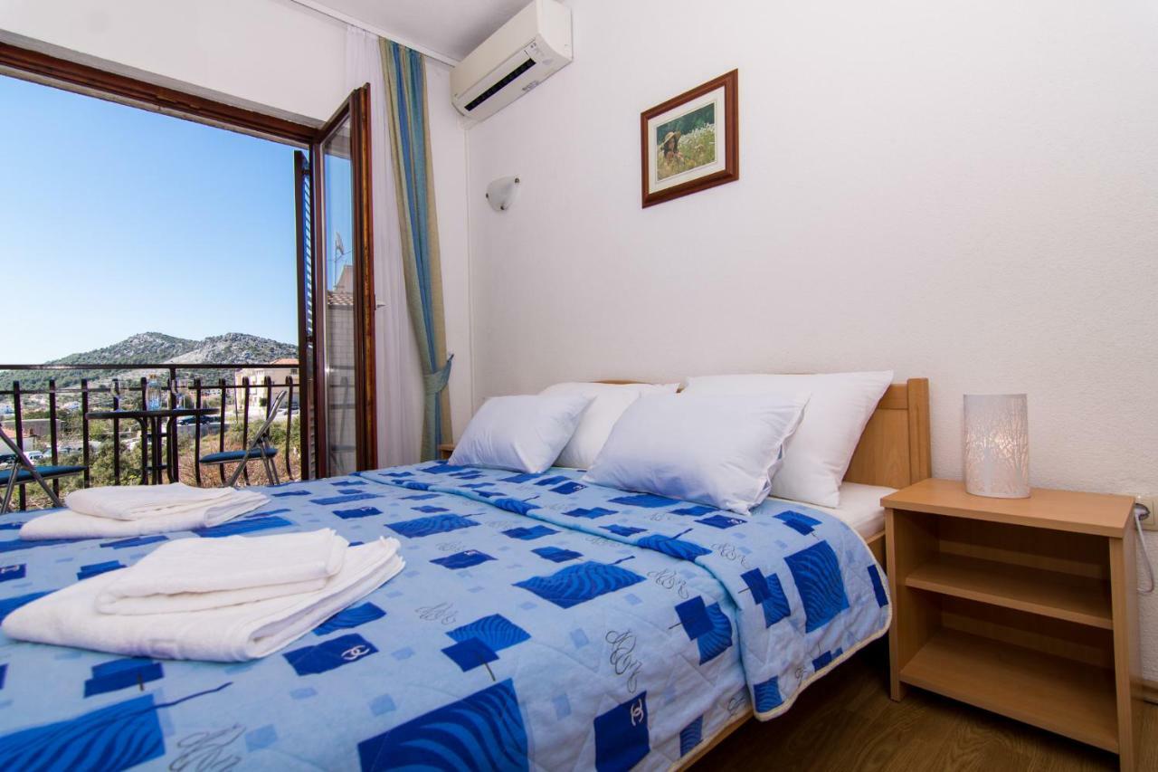 Apartments Jozic Seget Vranjica Kültér fotó