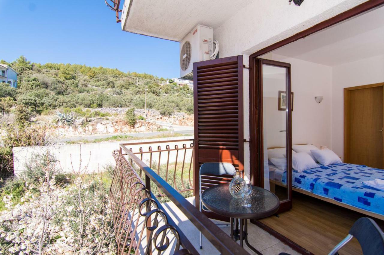 Apartments Jozic Seget Vranjica Kültér fotó